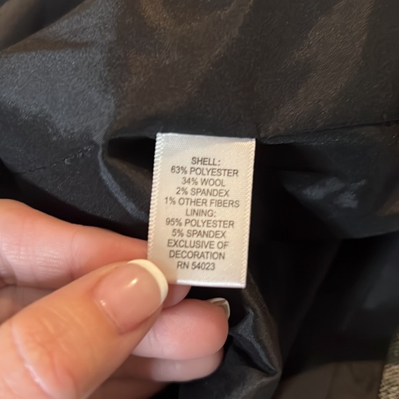 NOT FOR SALE Banana Republic gray and black lined stretch v-neck dress - Picture 11 of 11